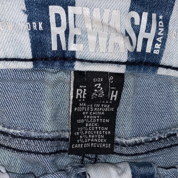 Rewash Jean Shorts - Picture 3 of 3